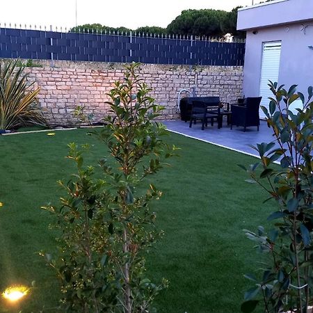 Bellatmosfera Panzió Trani Kültér fotó